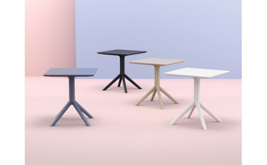 SKY TABLE 70